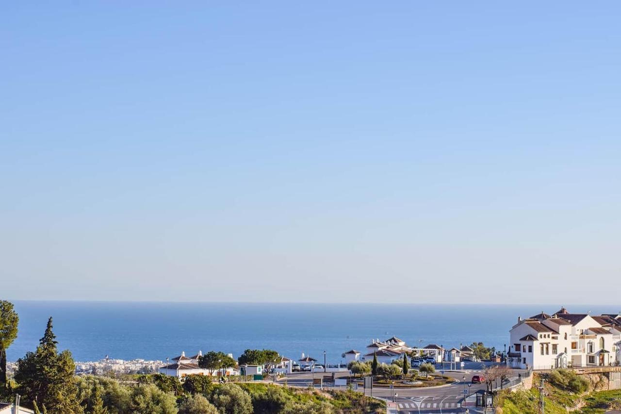 Casita Frigiliana - Stunning New Apartment With Views With Private Parking Space Exterior photo