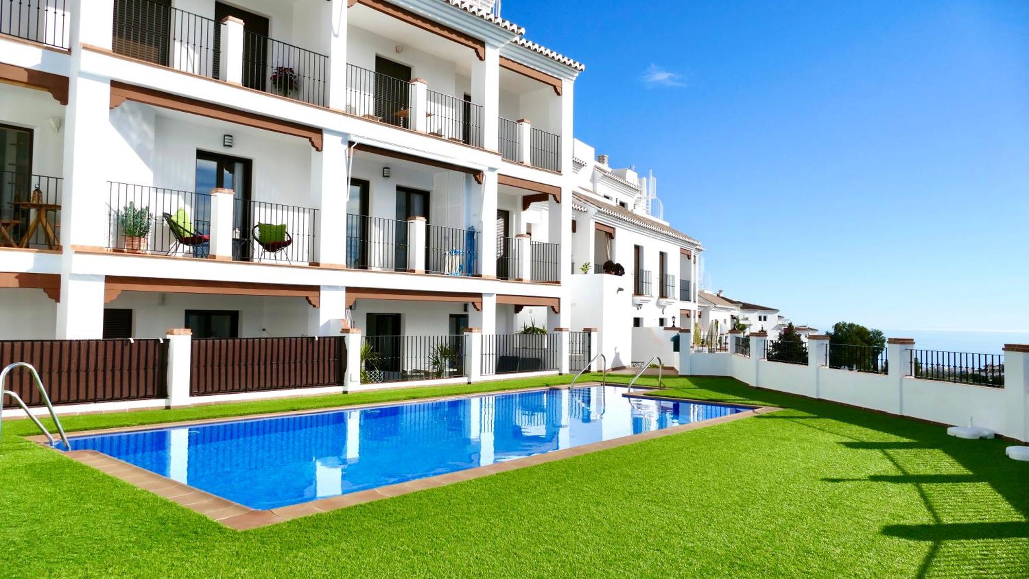 Casita Frigiliana - Stunning New Apartment With Views With Private Parking Space Exterior photo